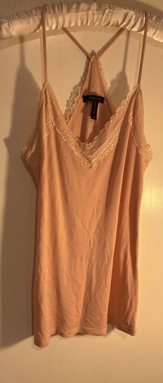 BCBGMAXAZRIA Lace Trim Camisole Size M Pink Ribbed Tank Top